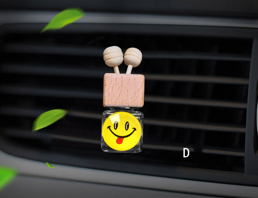 Car Air Vent Perfume Clip with Creative Smile Design